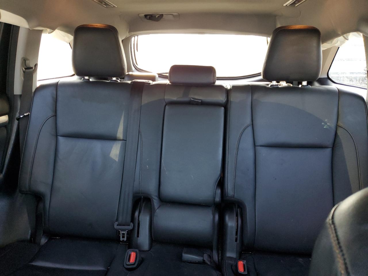 TOYOTA HIGHLANDER SE