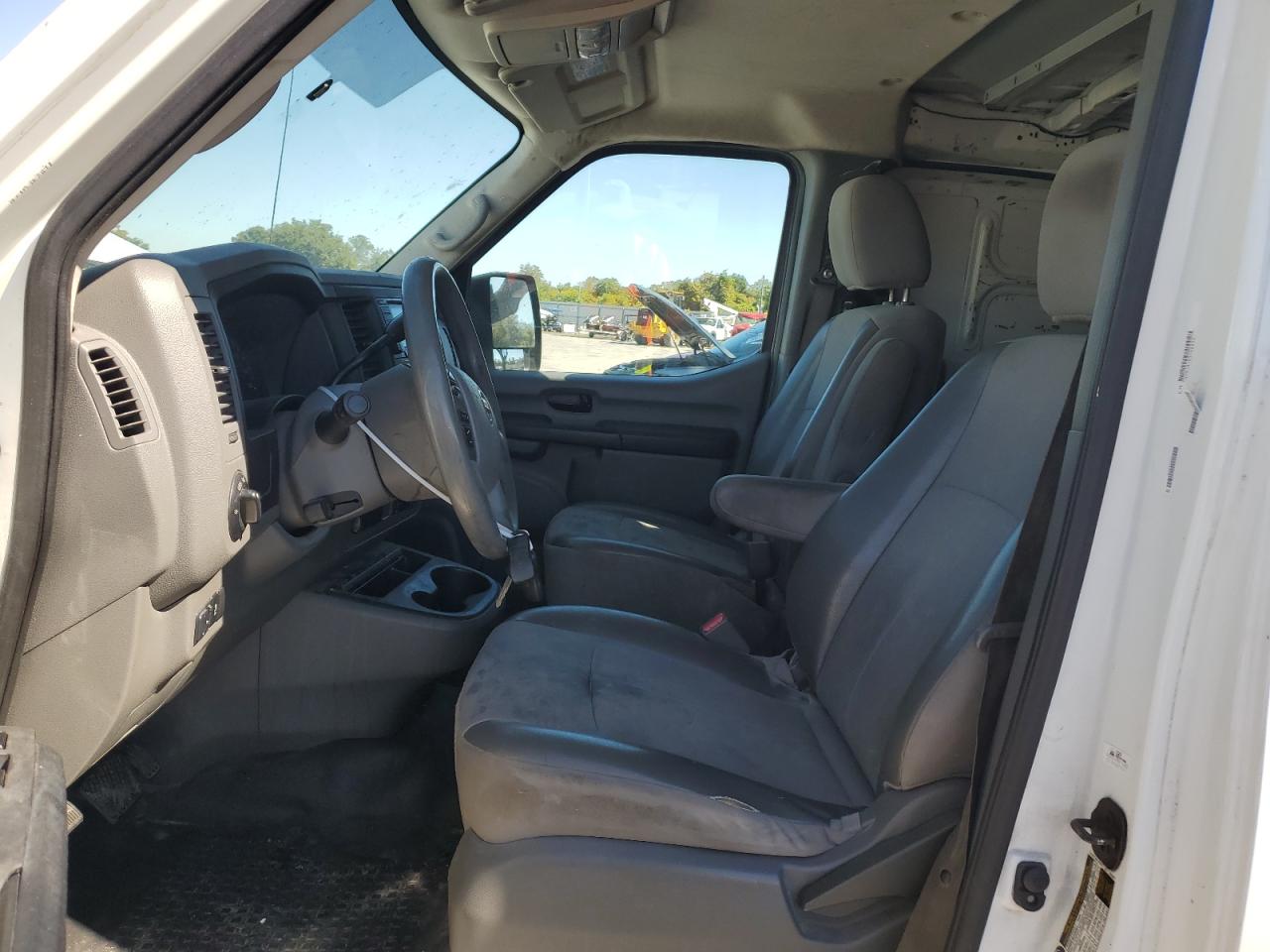 NISSAN NV1500 1500 S