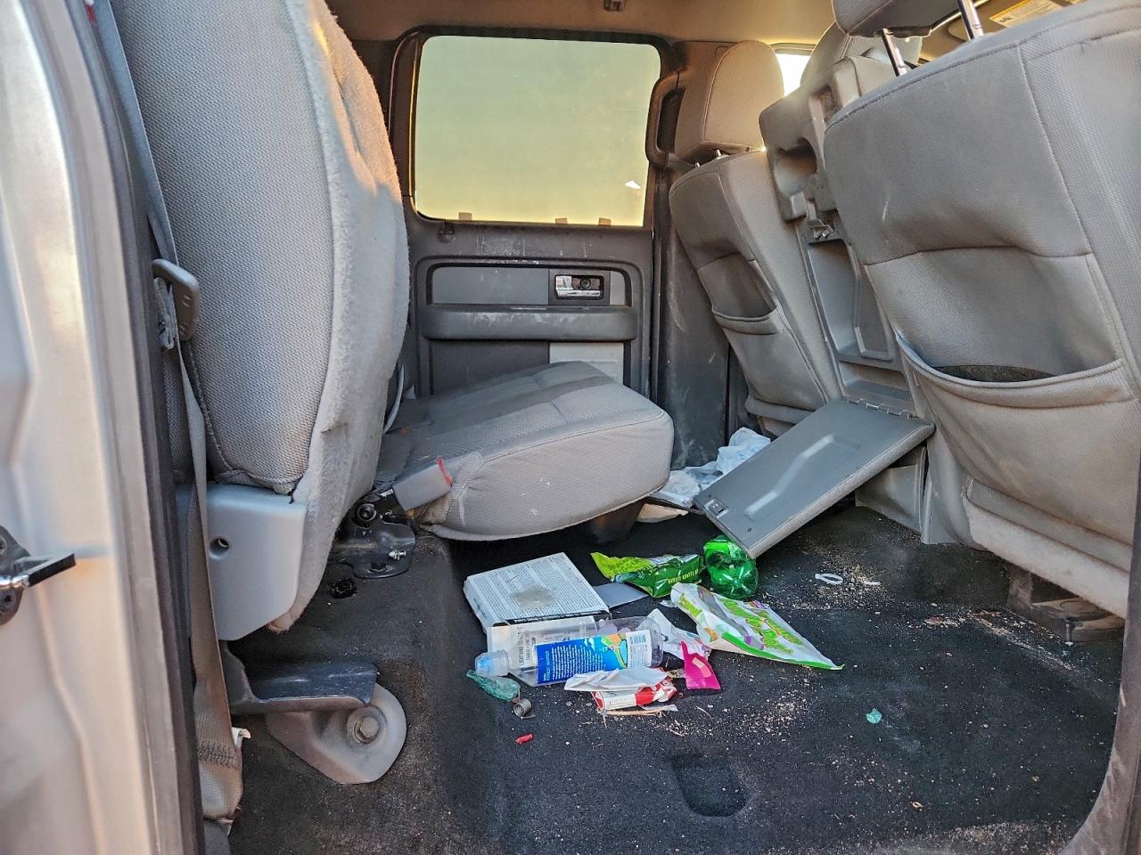 FORD F-150 SUPERCREW