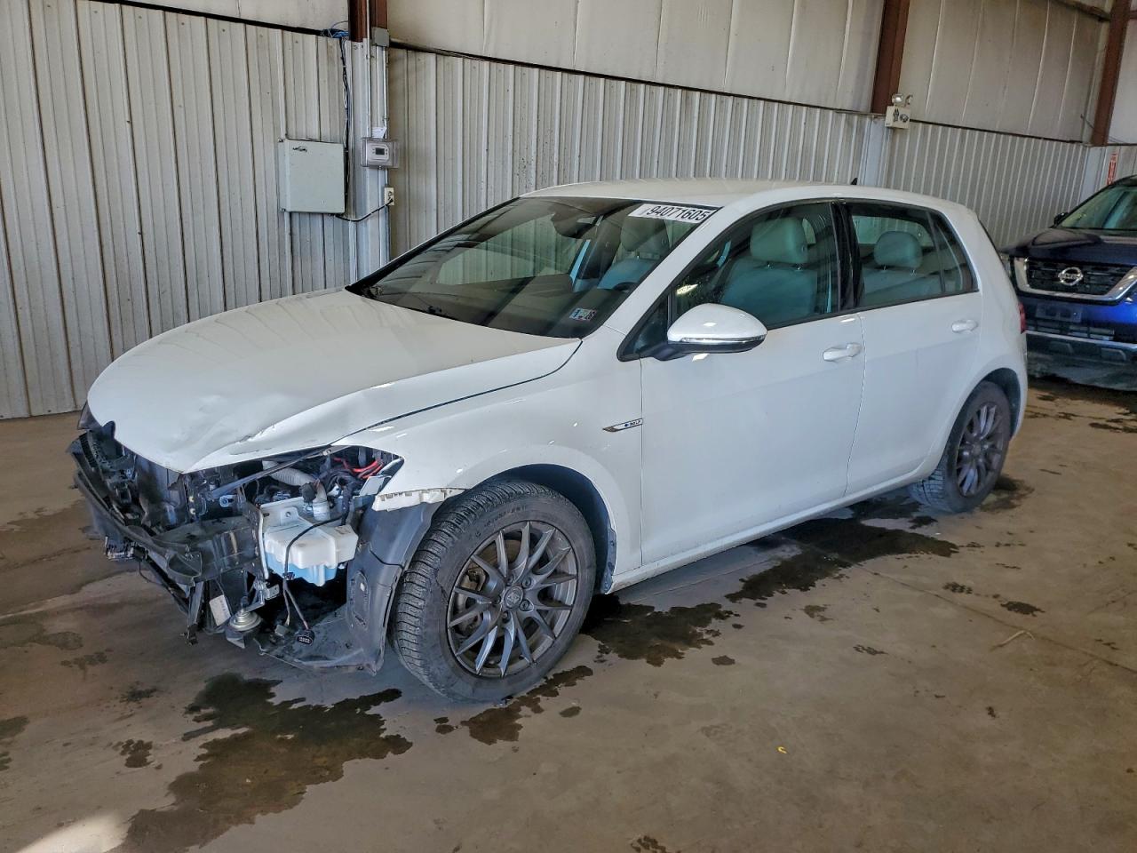 VOLKSWAGEN E-GOLF SEL PREMIUM