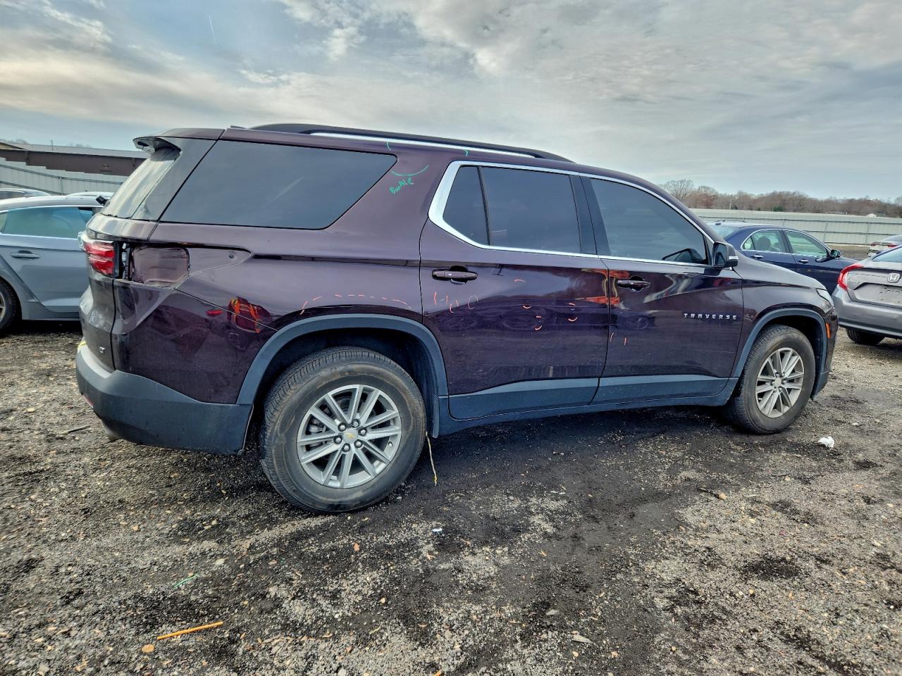 CHEVROLET TRAVERSE LT