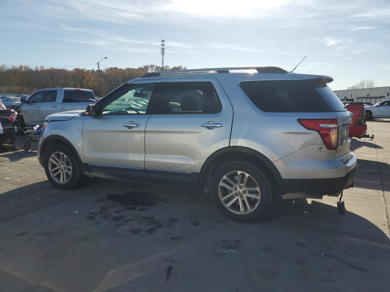 FORD EXPLORER XLT
