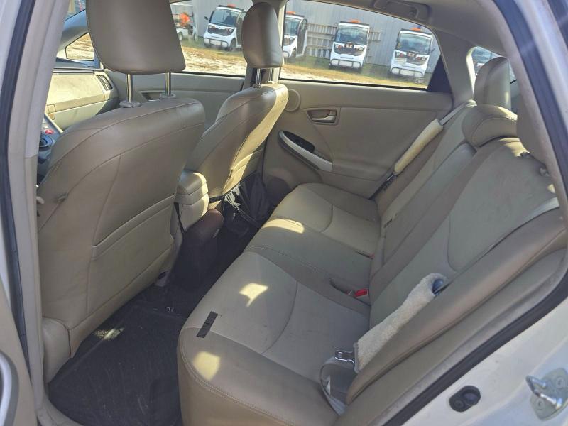 2014 TOYOTA PRIUS #3304609453