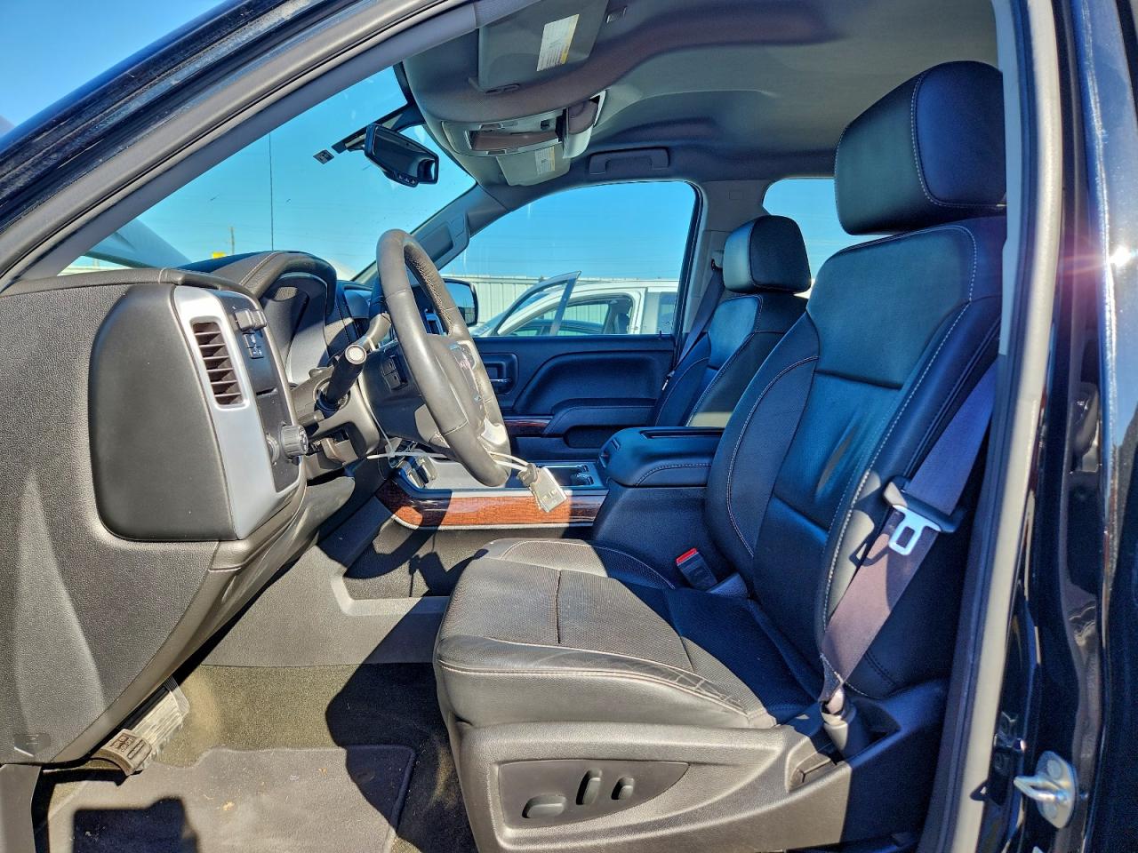 GMC SIERRA C1500 SLT