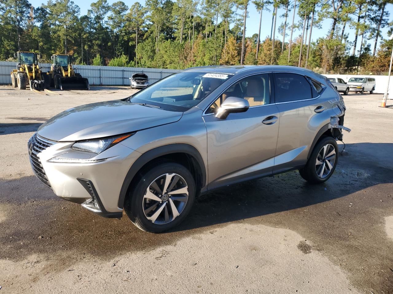LEXUS NX 300 BASE