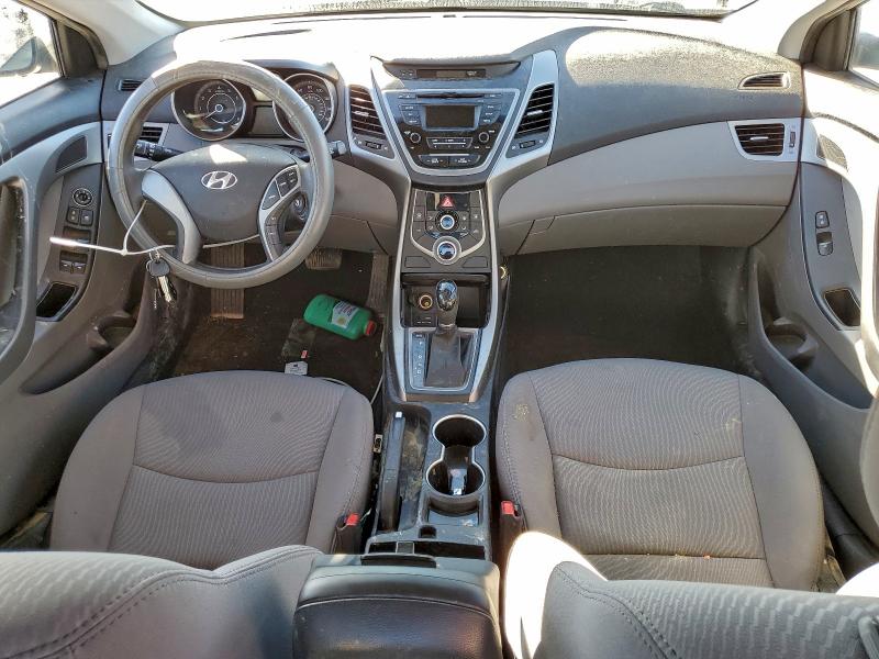 2016 HYUNDAI ELANTRA SE #3302930617