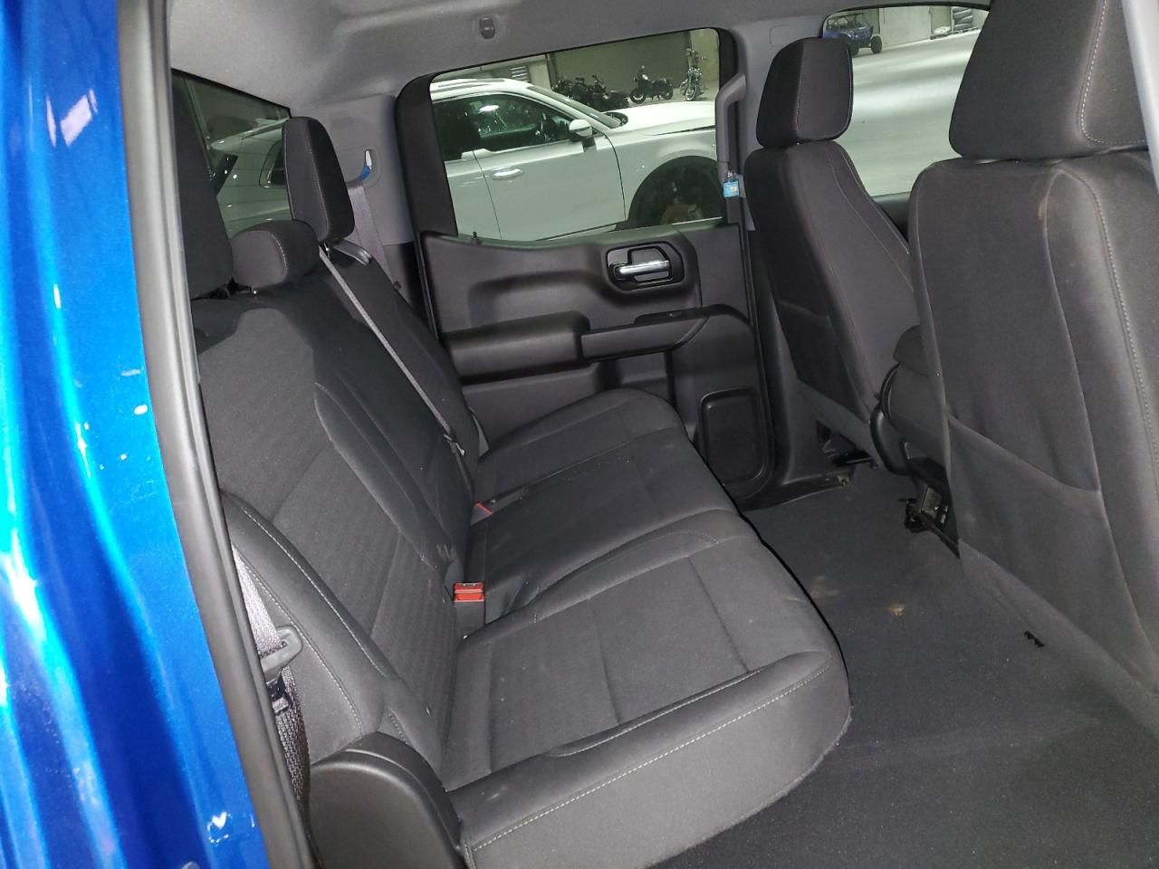 CHEVROLET SILVERADO C1500 CUSTOM