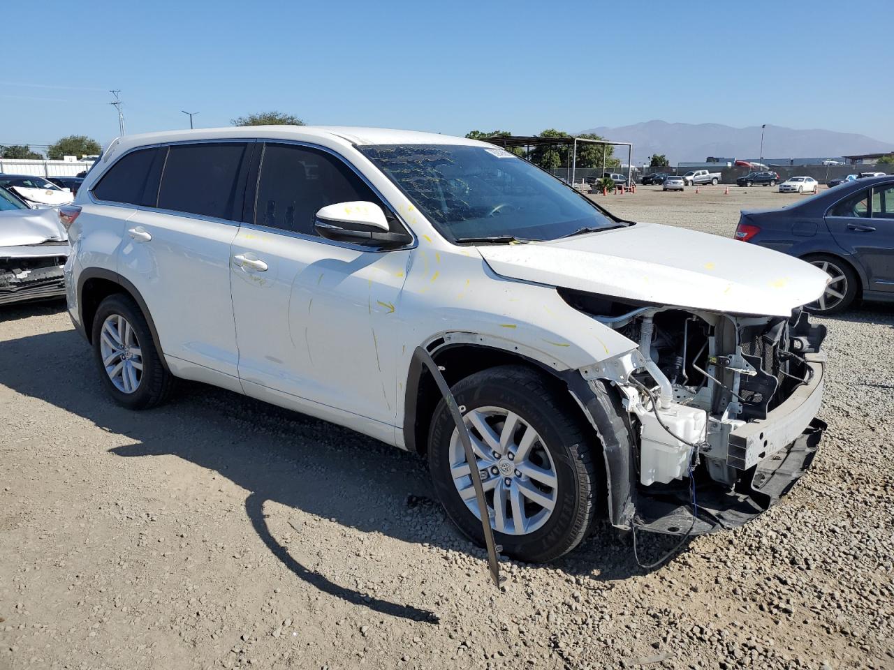 TOYOTA HIGHLANDER LE