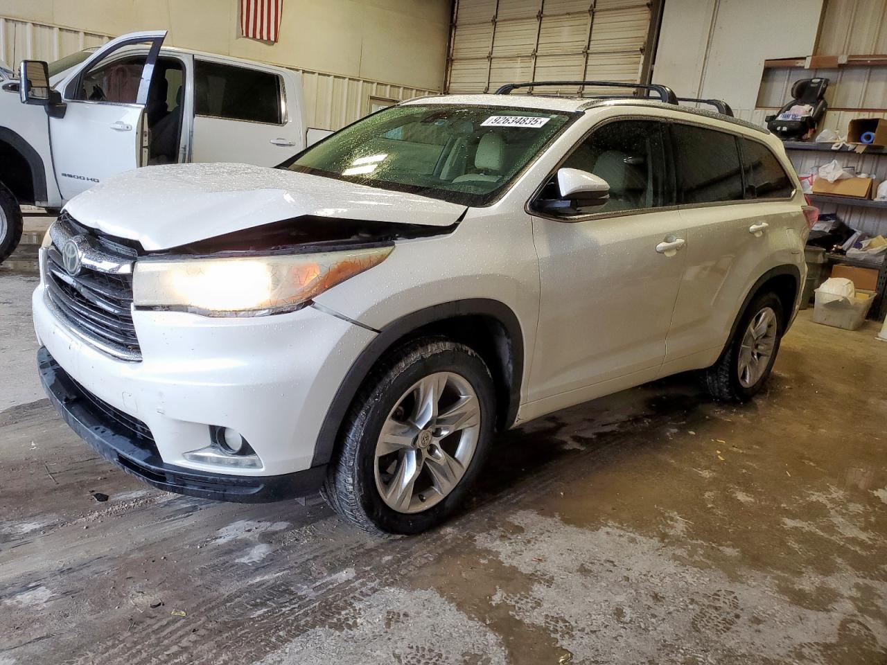 TOYOTA HIGHLANDER LIMITED