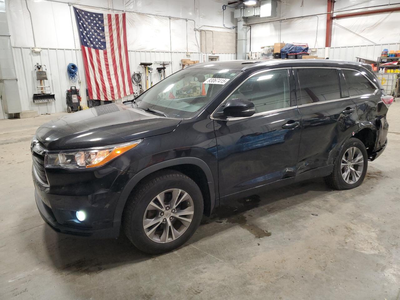 Lot #3301851980 2015 TOYOTA HIGHLANDER