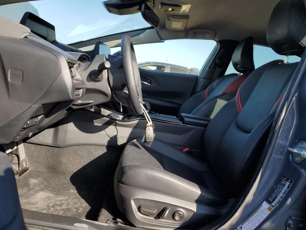 TOYOTA PRIUS PRIME SE