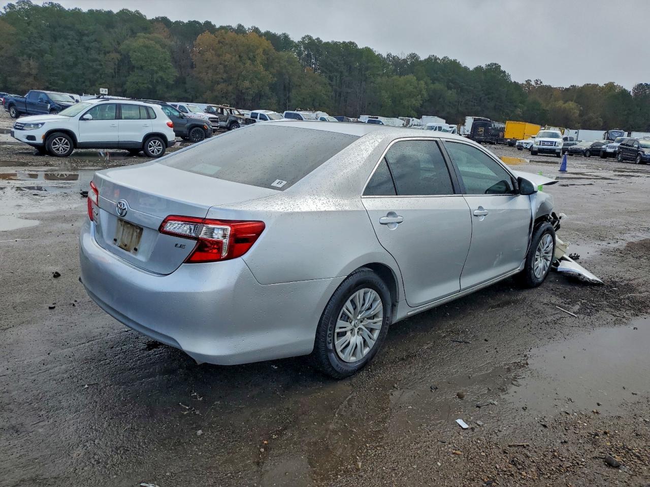 TOYOTA CAMRY L