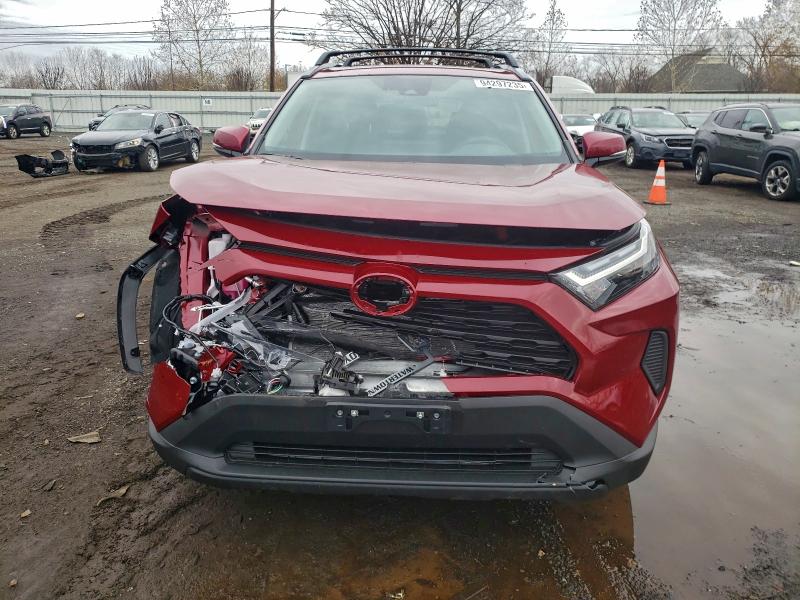 2025 TOYOTA RAV4 XLE #3304515527
