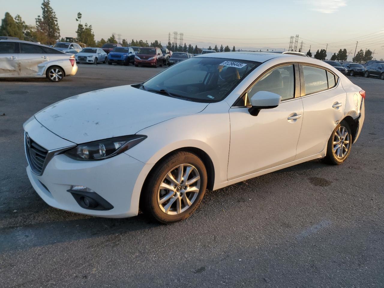 MAZDA 3 GRAND TOURING
