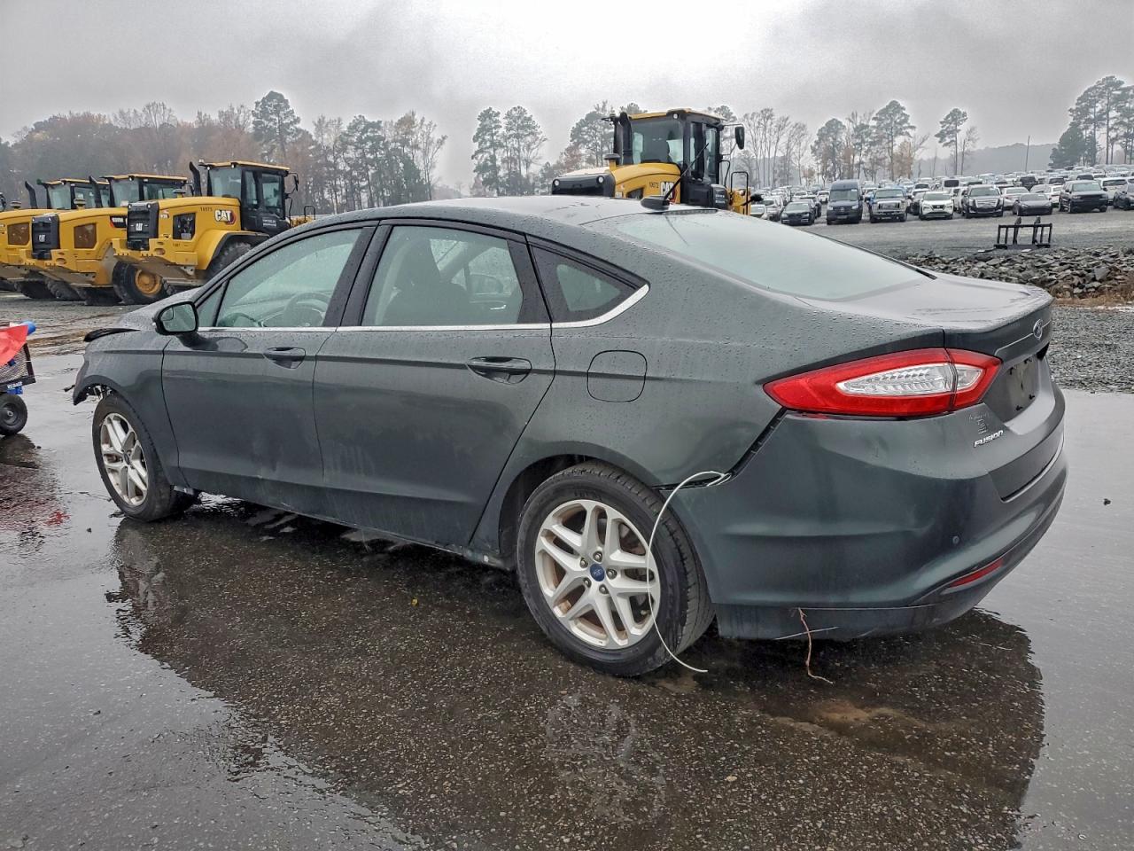 FORD FUSION SE
