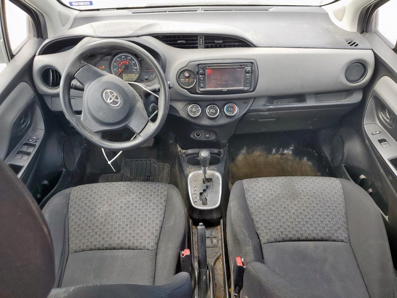 TOYOTA YARIS L
