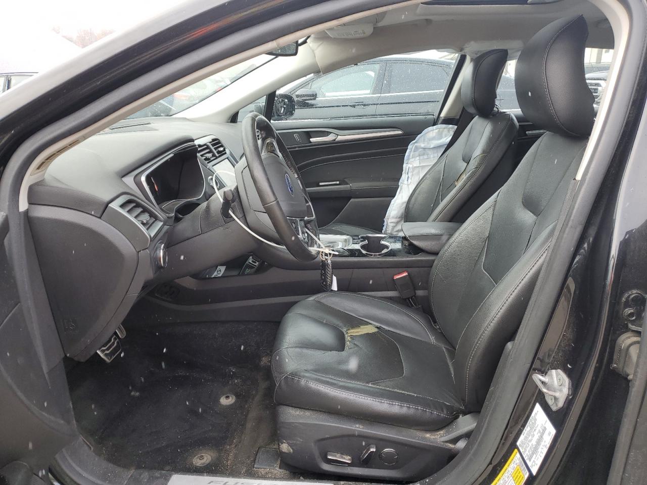 FORD FUSION TITANIUM PHEV