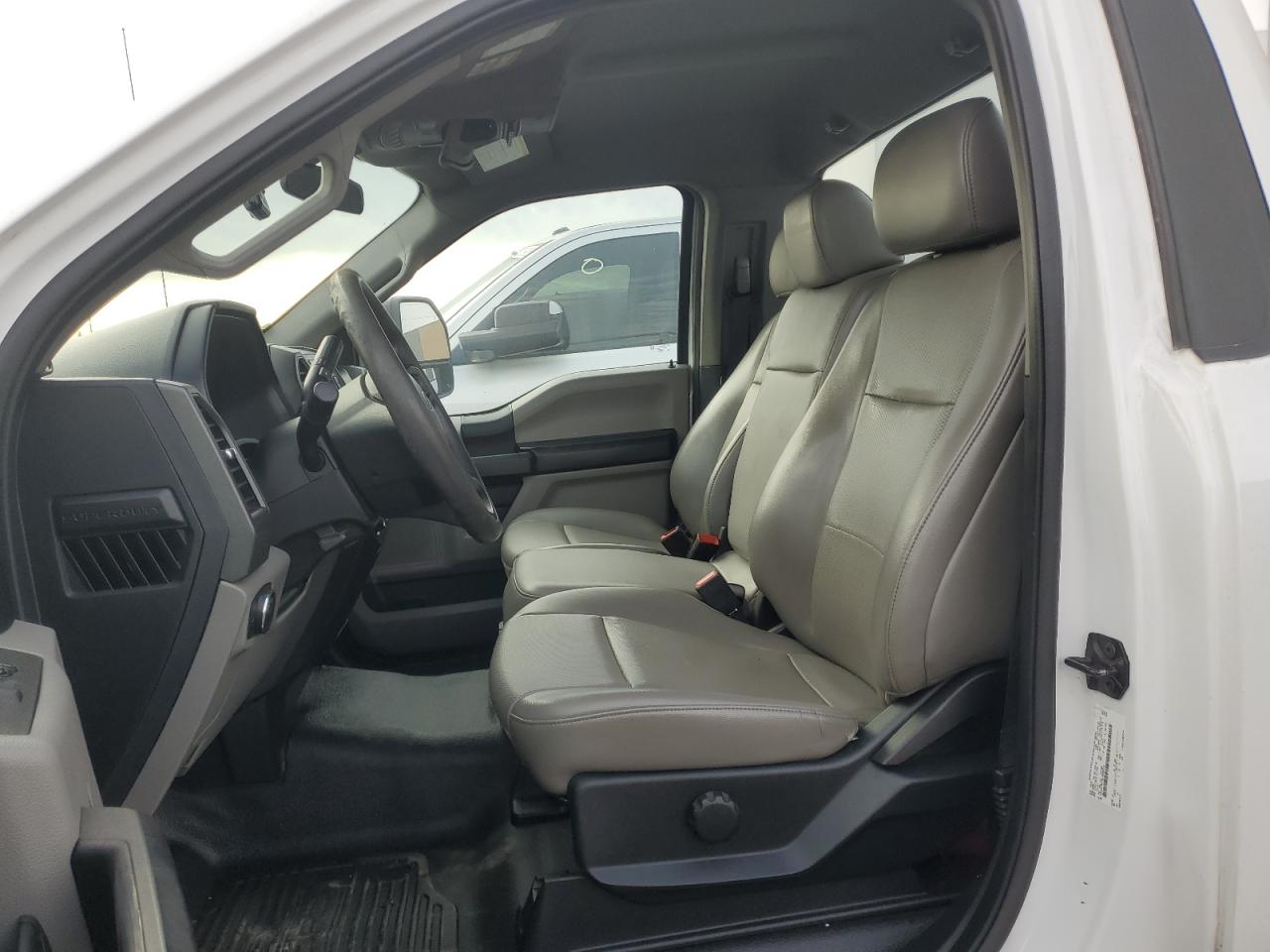 FORD F-350 SUPER DUTY