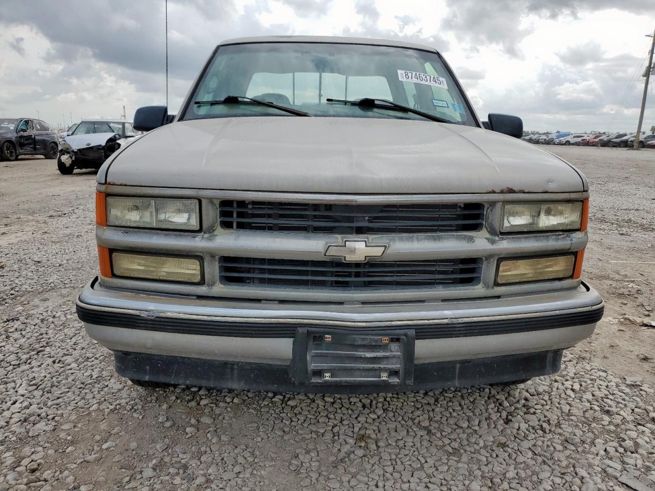 Lot #3297178863 2000 CHEVROLET GMT-400 C3