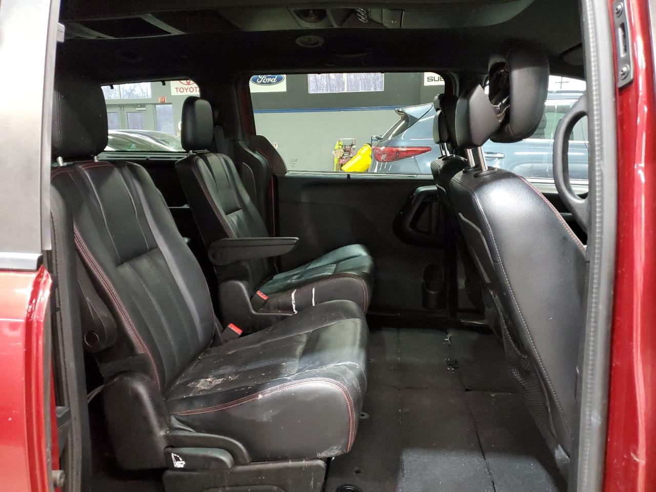 DODGE GRAND CARAVAN R/T