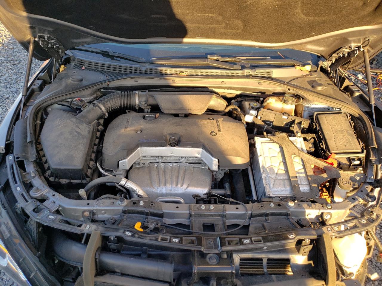BUICK LACROSSE ESSENCE
