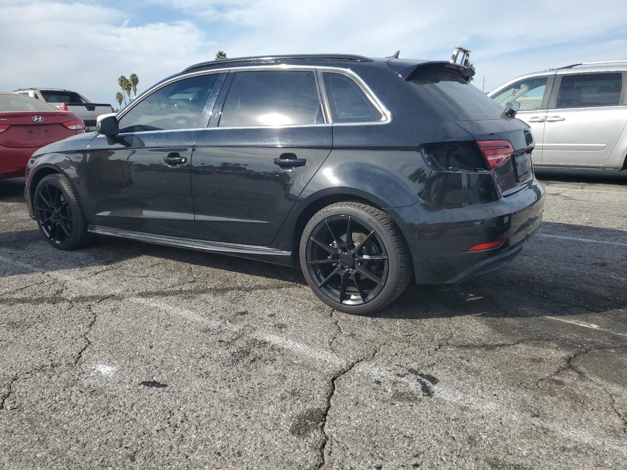 AUDI A3 E-TRON PREMIUM PLUS