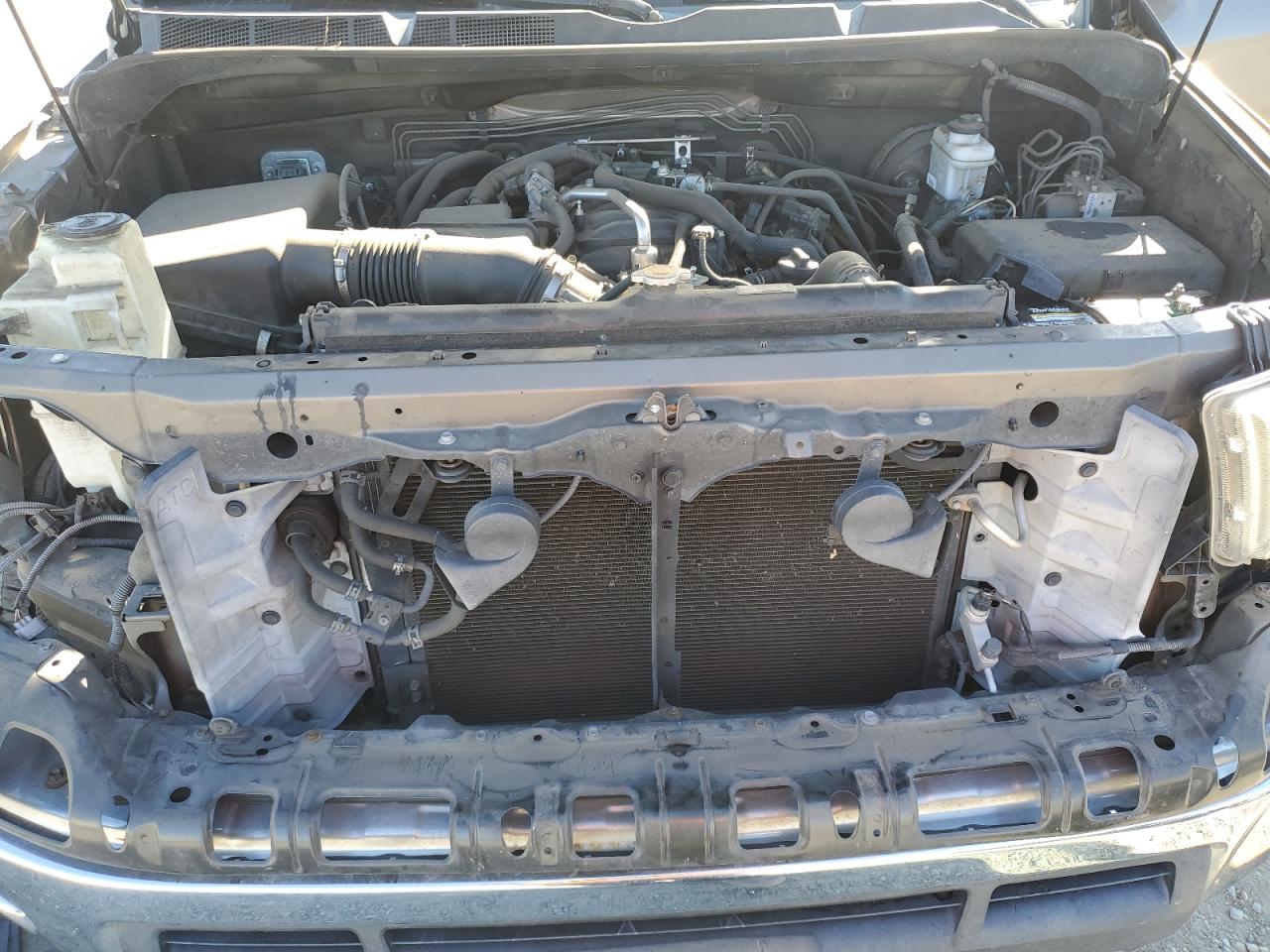 TOYOTA TUNDRA CREWMAX SR5