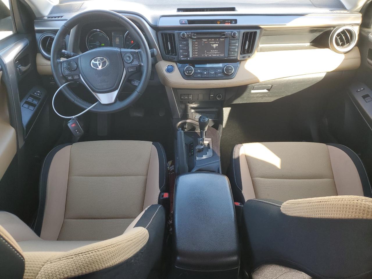 TOYOTA RAV4 LE