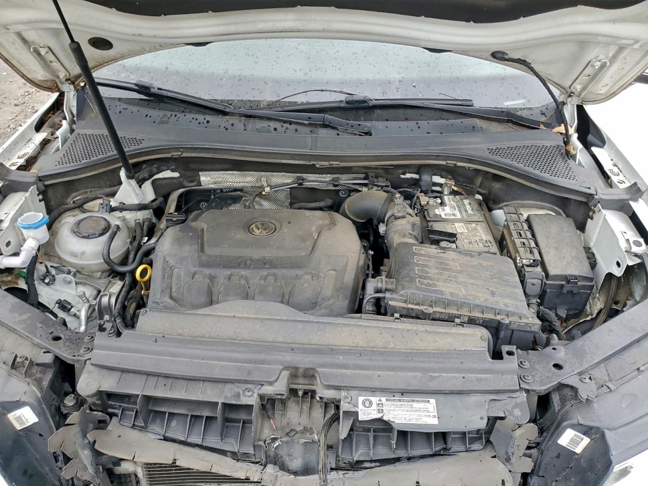 VOLKSWAGEN TIGUAN SE