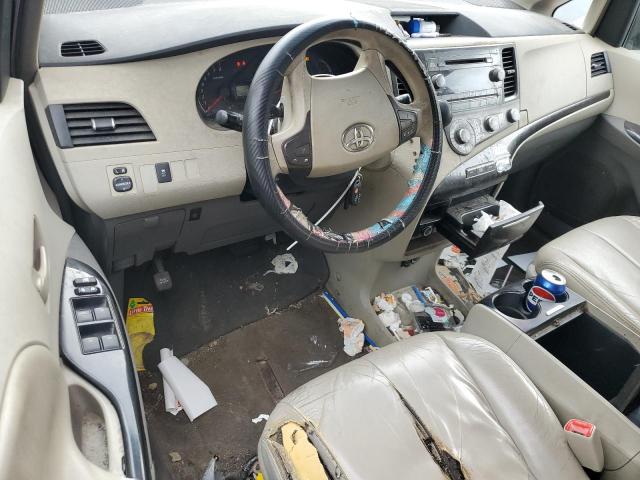 2011 TOYOTA SIENNA LE - 5TDKK3DC3BS034085