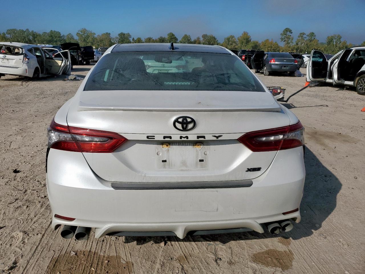 TOYOTA CAMRY XSE