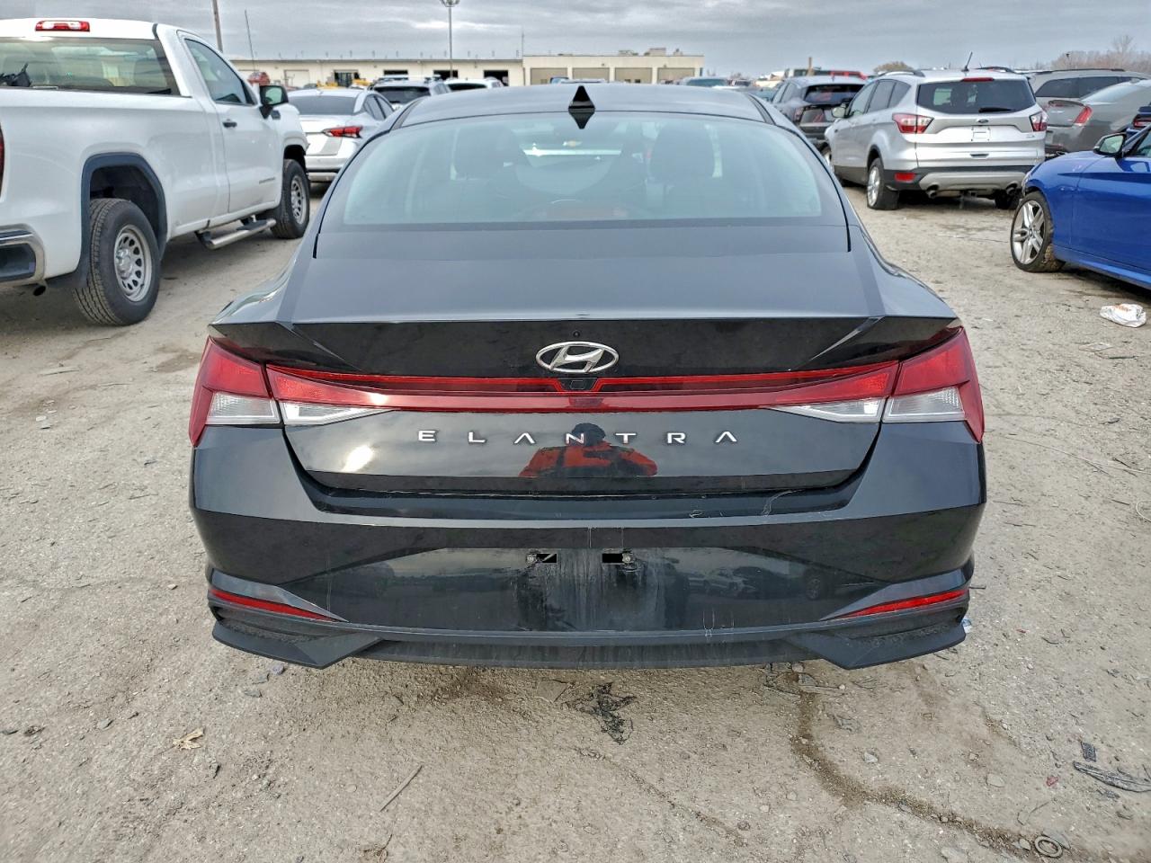 HYUNDAI ELANTRA SEL