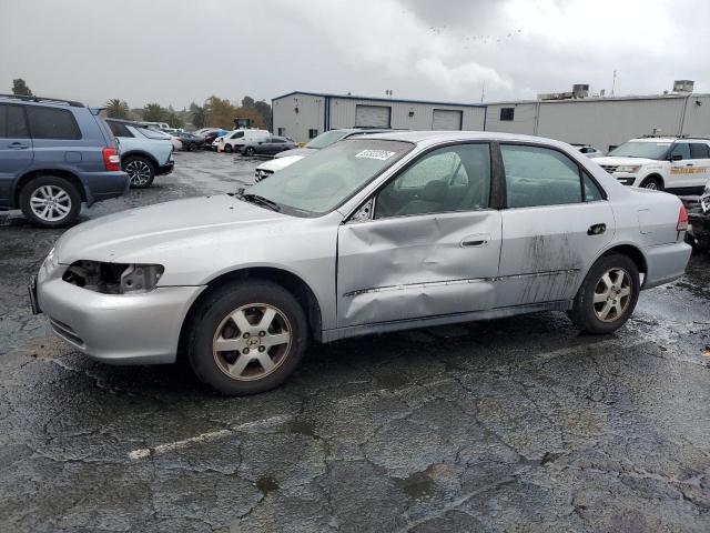Global Auto Auctions: 2002 HONDA ACCORD LX