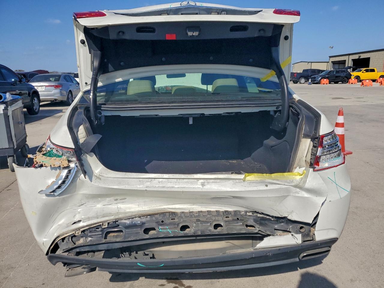 MERCEDES-BENZ E-CLASS 350