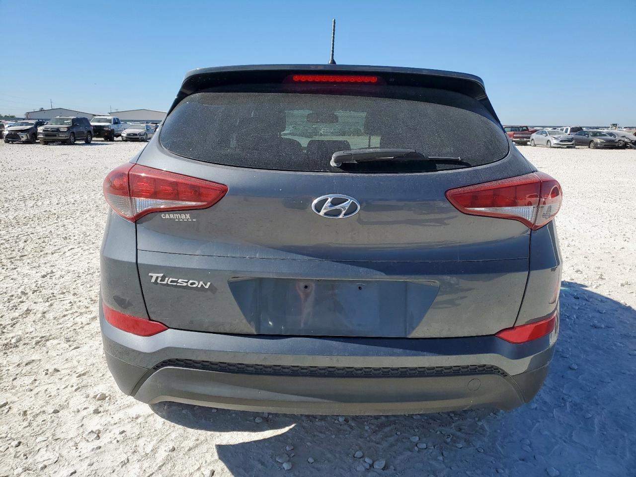 HYUNDAI TUCSON SE