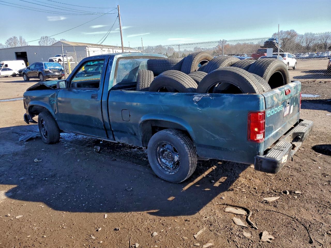 Lot #3311719242 1995 DODGE DAKOTA