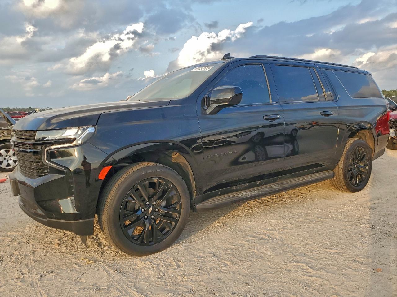 CHEVROLET SUBURBAN C1500 RST