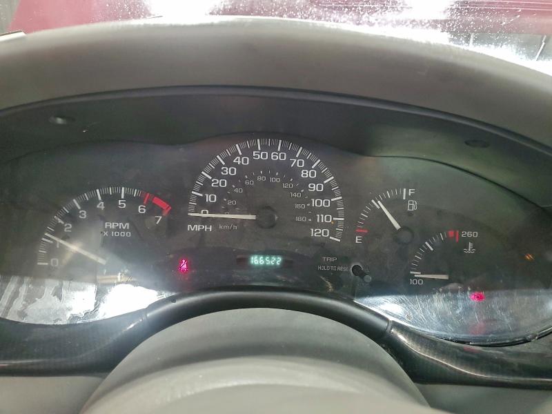 2004 CHEVROLET CLASSIC #3302699076