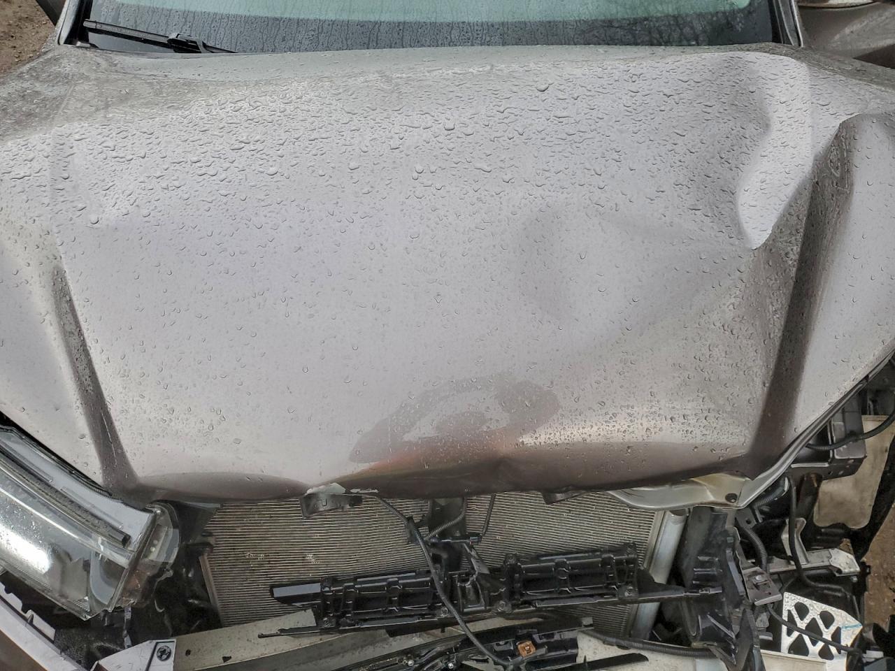 TOYOTA HIGHLANDER SE