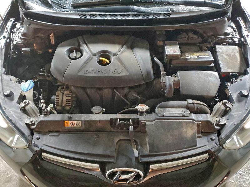 2016 HYUNDAI ELANTRA SE #3304738931