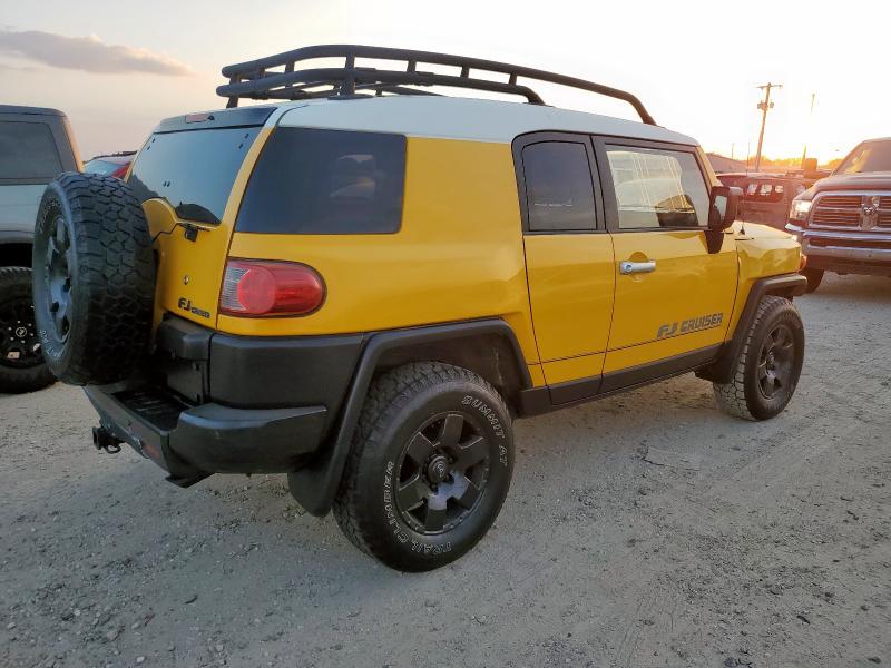 2008 TOYOTA FJ CRUISER #3294291877