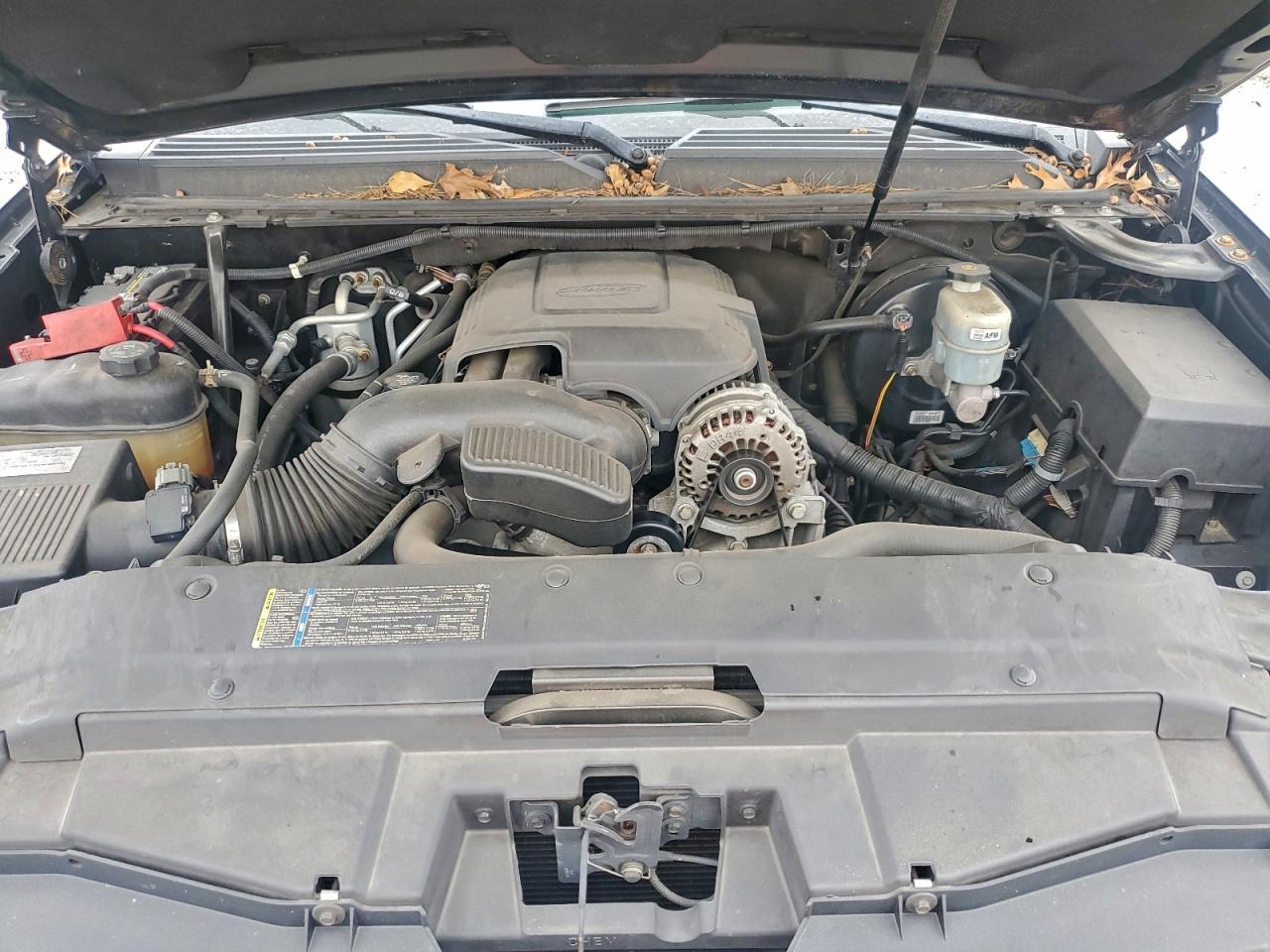 CHEVROLET TAHOE K1500 LT