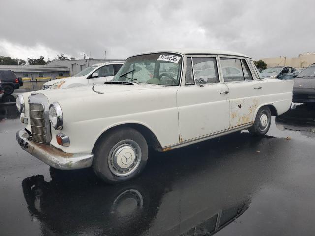Global Auto Auctions: 1966 MERCEDES-BENZ 230