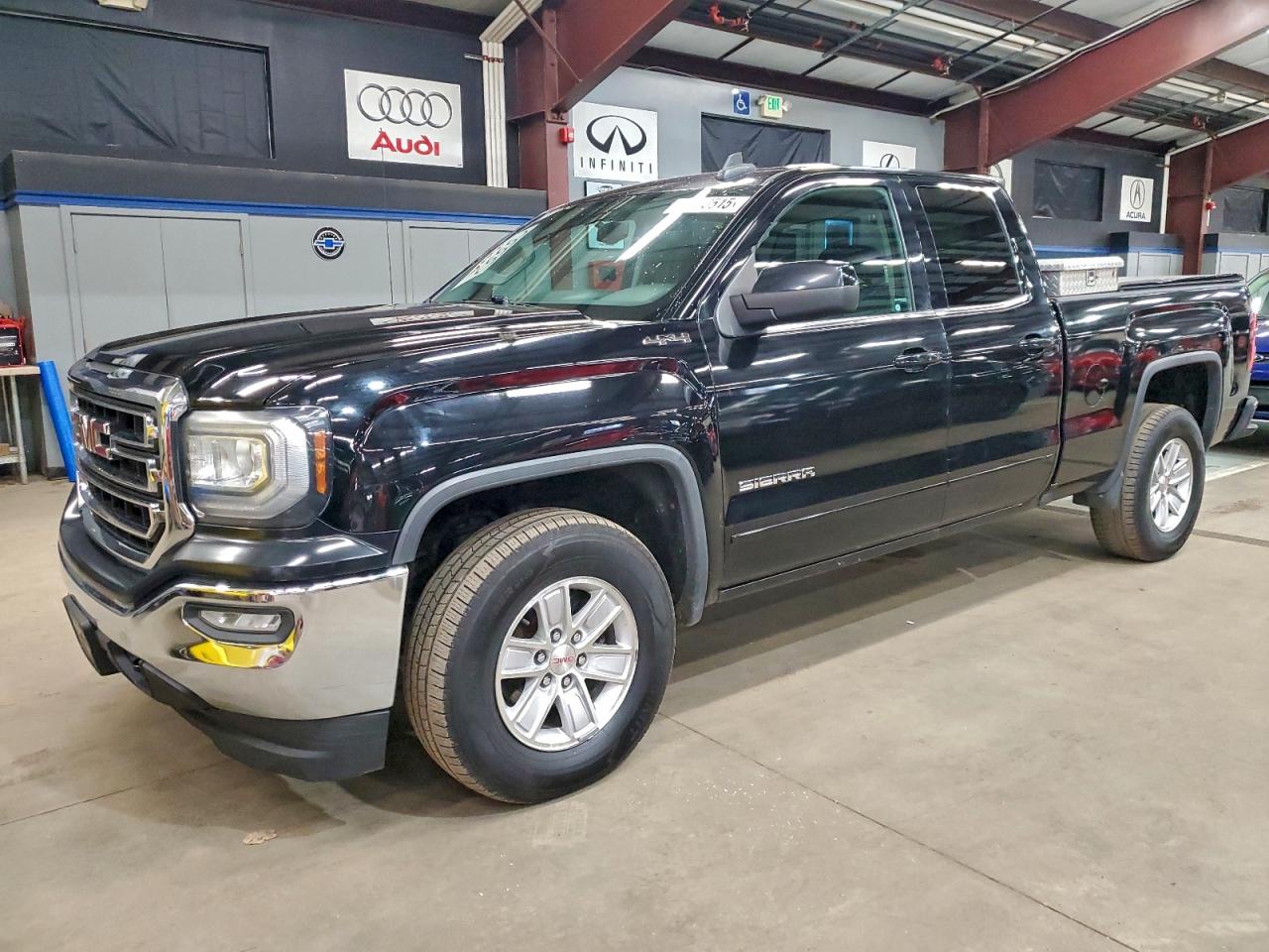 GMC SIERRA K1500 SLE