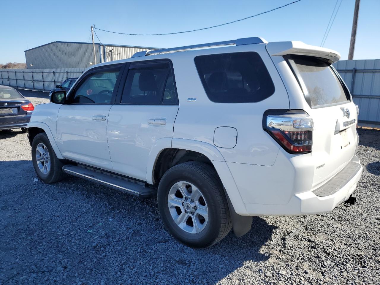 TOYOTA 4RUNNER SR5