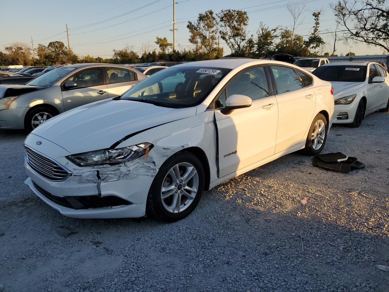 FORD FUSION SE HYBRID