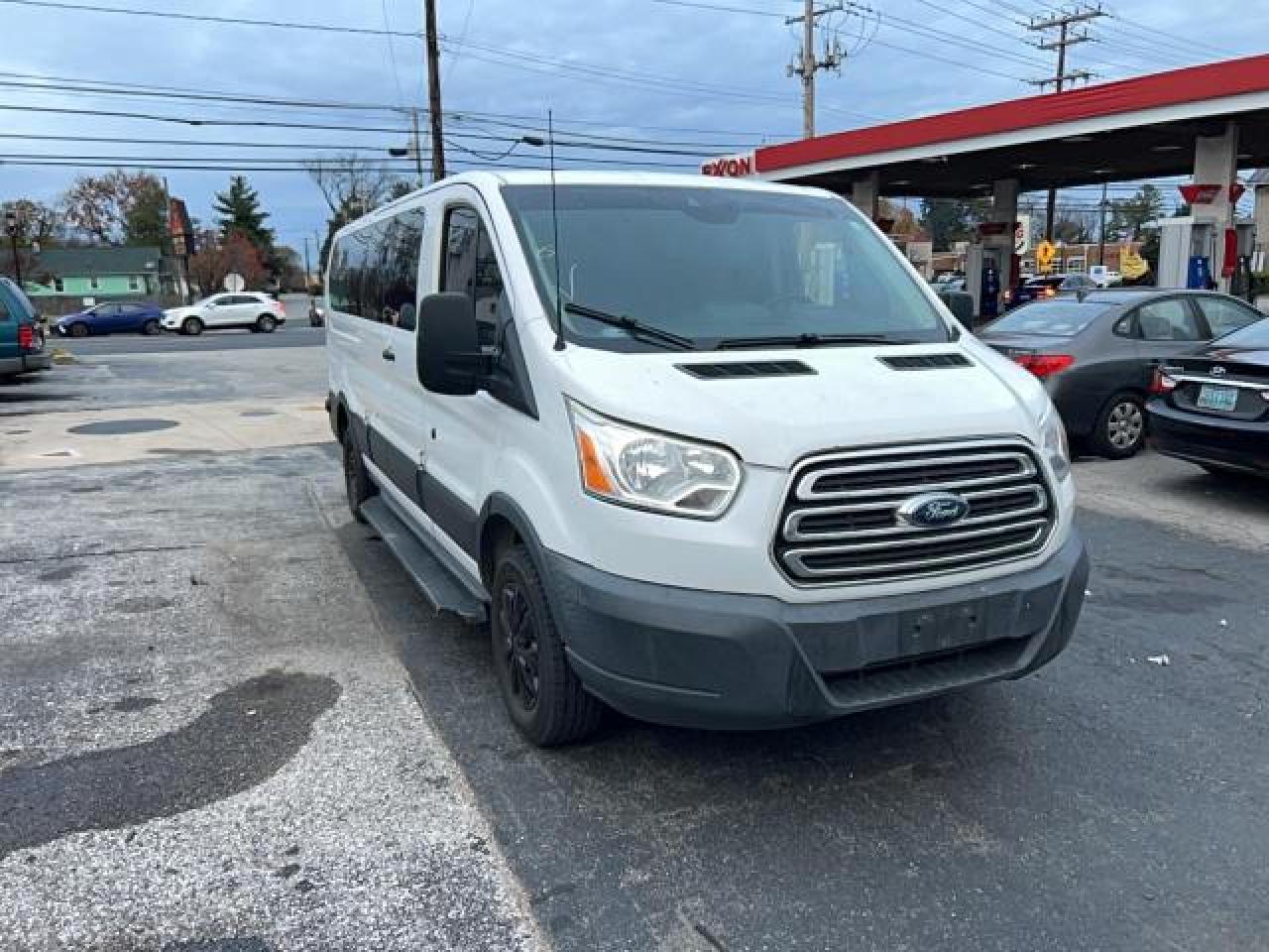 Lot #3291230001 2019 FORD TRANSIT T-