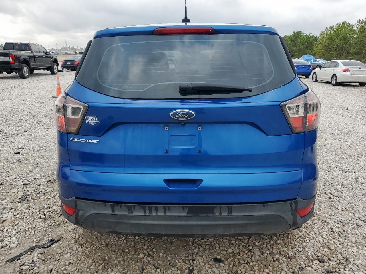 FORD ESCAPE S