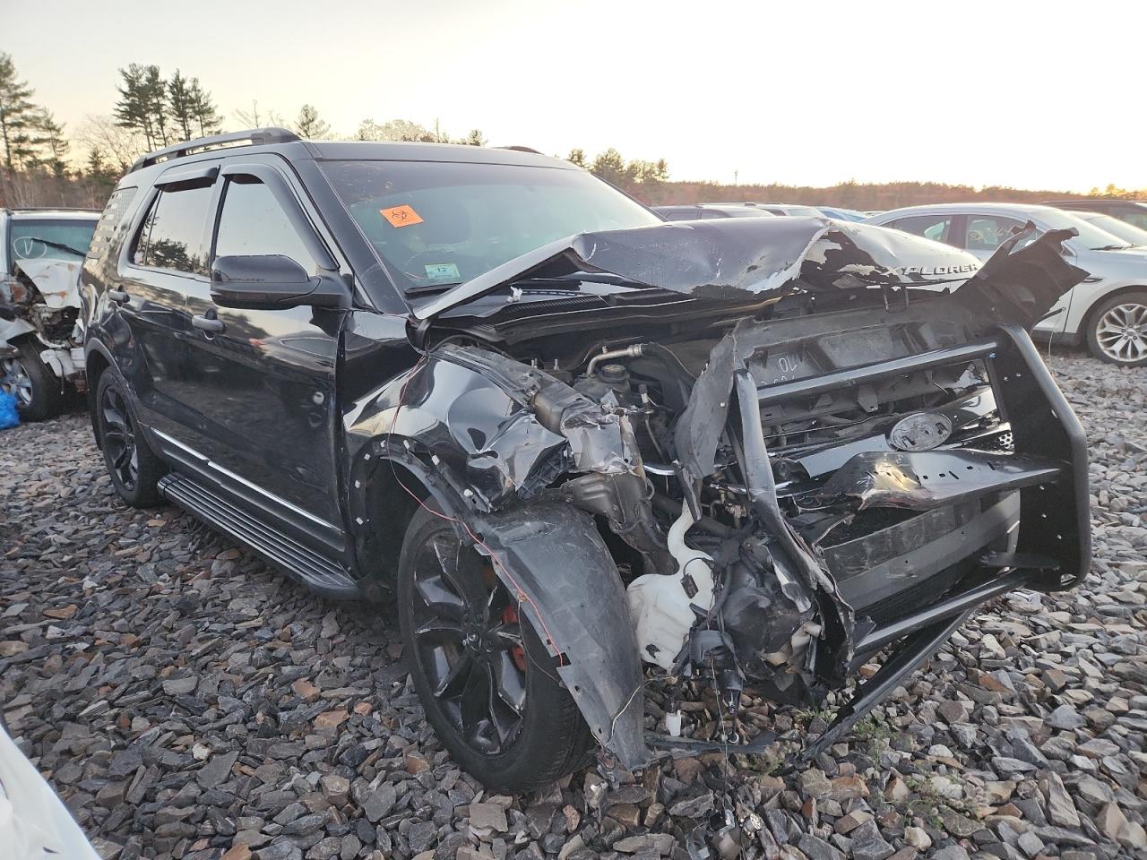 FORD EXPLORER LIMITED