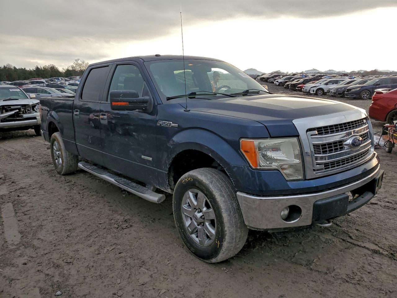 FORD F-150 SUPERCREW
